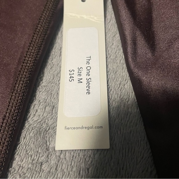 Fierce + Regal the one sleeve top in brown size medium new with tags - Picture 4 of 10